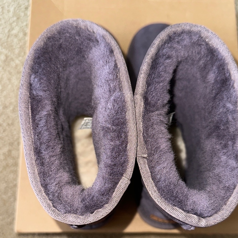 UGG women’s boots - Picture 10 of 10